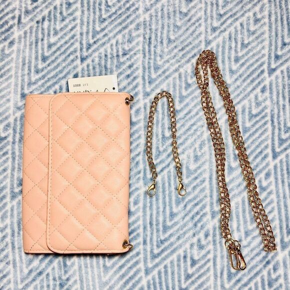 NWT DESIGNER VEGAN EST 2005 PINK QUILTED CLUTCH 100% VEGAN FRIENDLY W DETACHABLE - Picture 4 of 7